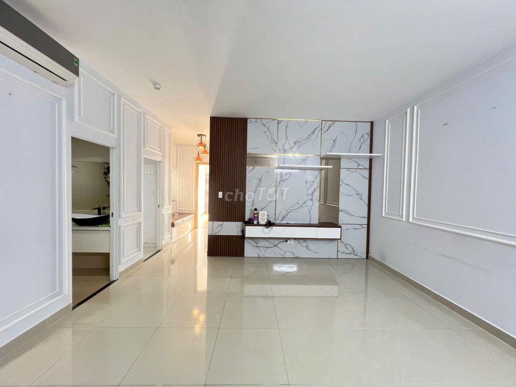 Cho Thuê CC Oriental Plaza 685 Âu Cơ Giá 12tr, 85m2, 2PN, 2WC.