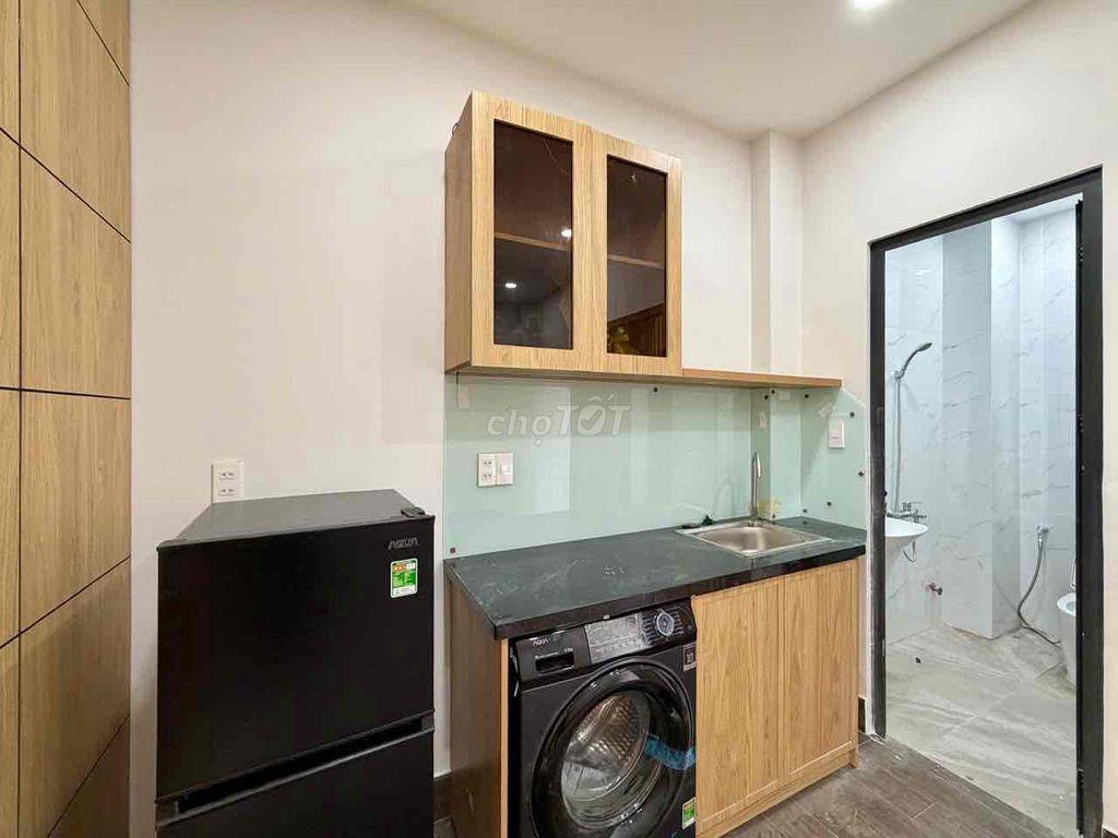 2 phòng ngủ, 1 phòng khách view sông Vàm Thuật ban công full nội thất