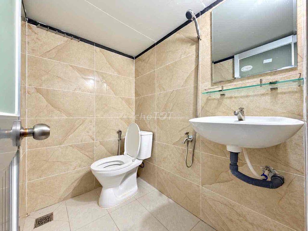 Cho thuê gác mới xây 100% - Full nội thất - Cửa sổ trời