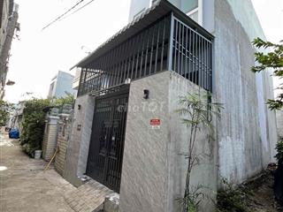 Cho Thuê Nhà DT 4x20 1Trệt 1Lầu 2Pn 2Wc Có Sân Sau Trồng Cây Xây 4x13