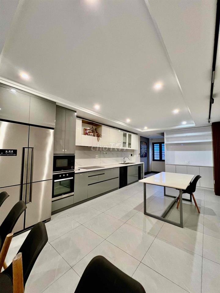 Cho Thuê Nhà Ngay Cầu Sắt Vườn Lài DT 4x20 1Trệt 1Lầu 3Pn 2Wc Hẻm Tải