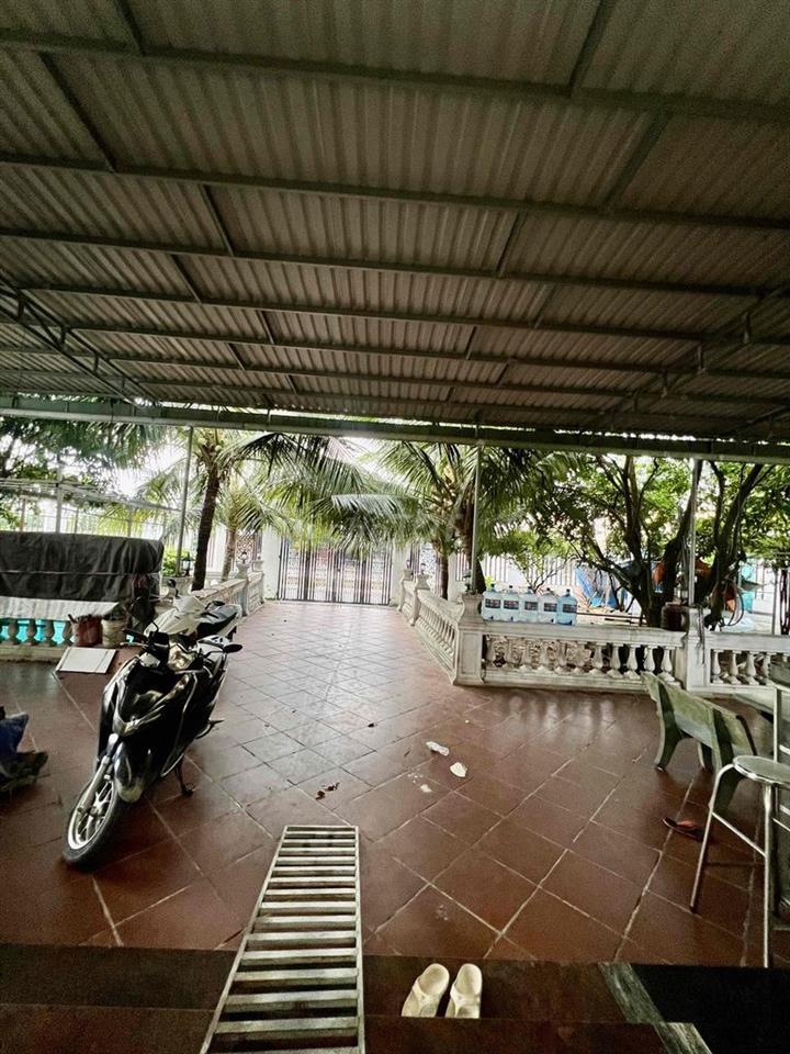 Cho Thuê Nguyên Căn Biệt Thự DT 800m2 1Trệt 3Lầu 6Pn 6Wc Sân Vườn