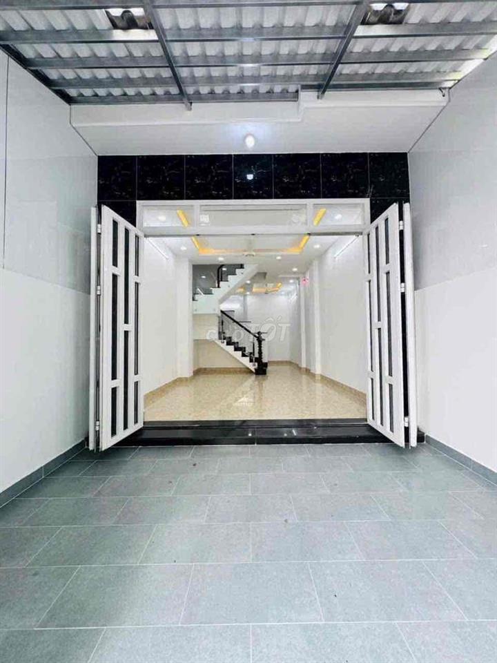 Cho Thuê Nhà DT 4x25m Sân Rộng Đậu 2 Ôtô 3Lầu 4Pn 5Wc Sân thượng