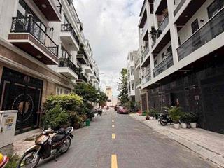 Cho Thuê Nhà DT 220m2 1Trệt 3Lầu 5Pn 5Wc Hẻm Nhựa Xe Tải Ôtô Đậu Đổ