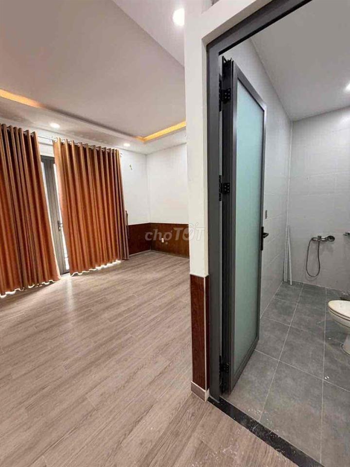 Cho Thuê Nhà DT 220m2 1Trệt 3Lầu 5Pn 5Wc Hẻm Nhựa Xe Tải Ôtô Đậu Đổ