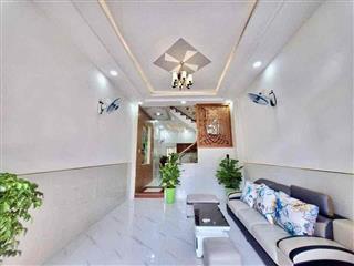 Cho Thuê Nhà Mới DT 280m2 1Trệt 4Lầu 6Pn 4Wc Hẻm 8m Xe Tải Sát Chợ