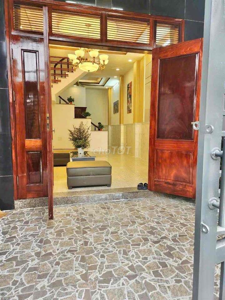 Cho Thuê Nhà Mới Full Nội Thất DT 6x12 1Trệt 1Lầu 3Pn 2Wc Hẻm 1/ Ngắn