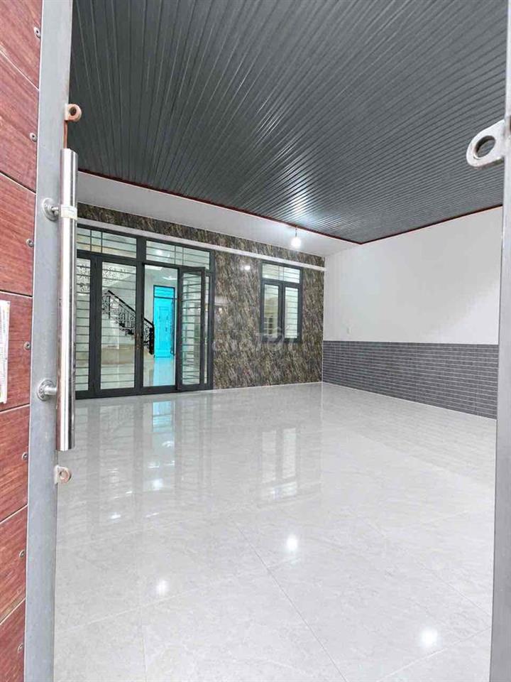 Cho Thuê Biệt Thự DT 8x15m 1Trệt 2Lầu 4Pn 3Wc Đường Nhựa Thông Xe Tải