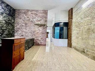 Cho Thuê Nhà DT 110m2 1Trệt 1Lầu 2Pn 2Wc Sân Hẻm Ôtô Ngay Ngã Tư Ga