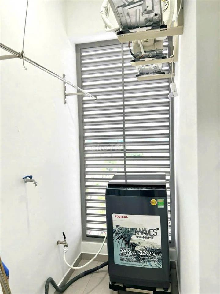 Chung cư Samland, Nguyễn Hồng, GV: 2p ngủ, 75m2, 14triệu, NTCC, gần SB