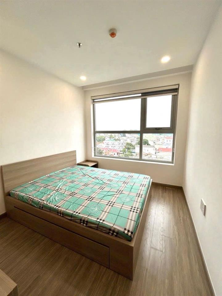 Chung cư Samland, Nguyễn Hồng, GV: 2p ngủ, 75m2, 14triệu, NTCC, gần SB