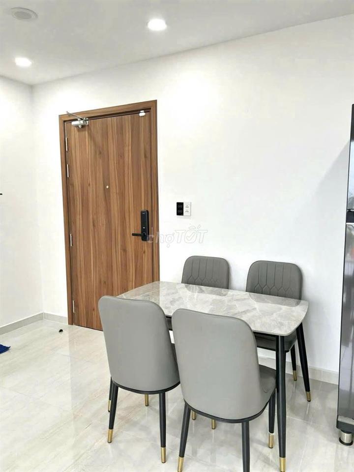 Chung cư Samland, Nguyễn Hồng, GV: 2p ngủ, 75m2, 14triệu, NTCC, gần SB