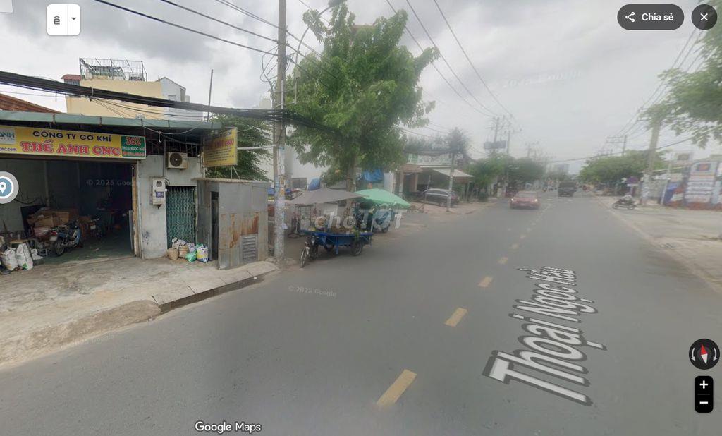 Cho thuê lô đất 2500m2 Quận Tân Phú giá 250tr/tháng (gần Đầm Sen)