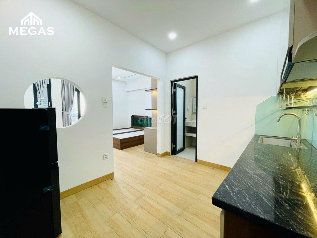 Pass căn hộ dịch vụ 45m2 đầy đủ tiện nghi Ban công nhìn ra Lotte Mark