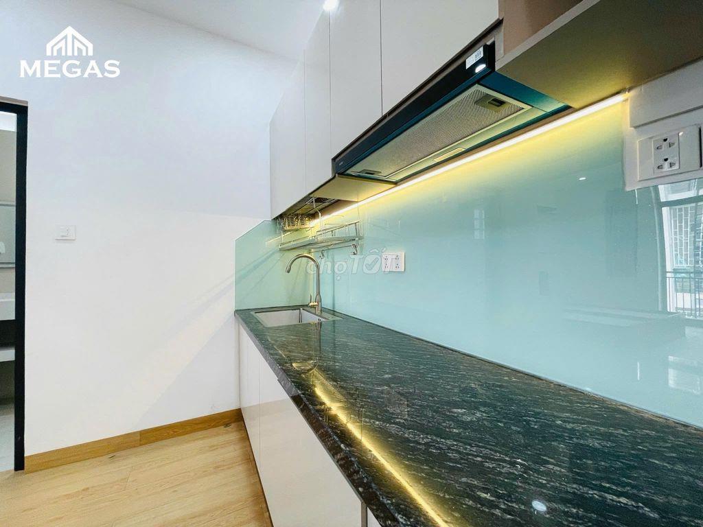 Pass căn hộ dịch vụ 45m2 đầy đủ tiện nghi Ban công nhìn ra Lotte Mark