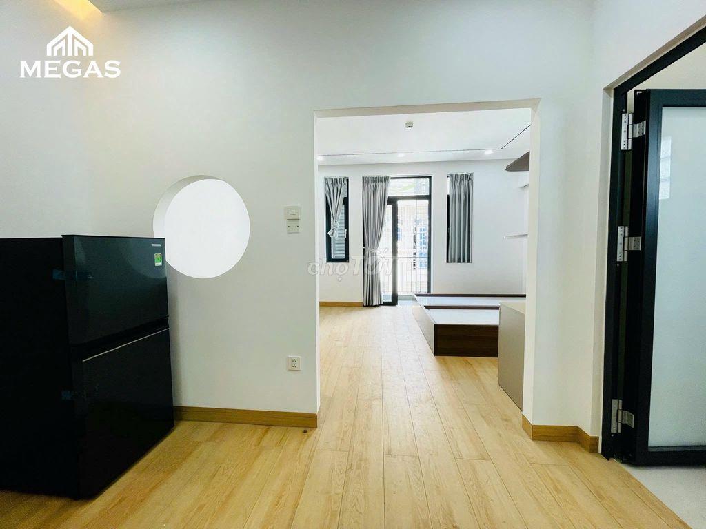 Pass căn hộ dịch vụ 45m2 đầy đủ tiện nghi Ban công nhìn ra Lotte Mark