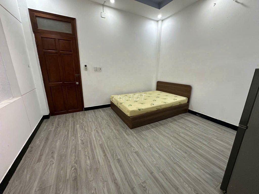 Chính chủ cho thuê phòng căn hộ dịch vụ.