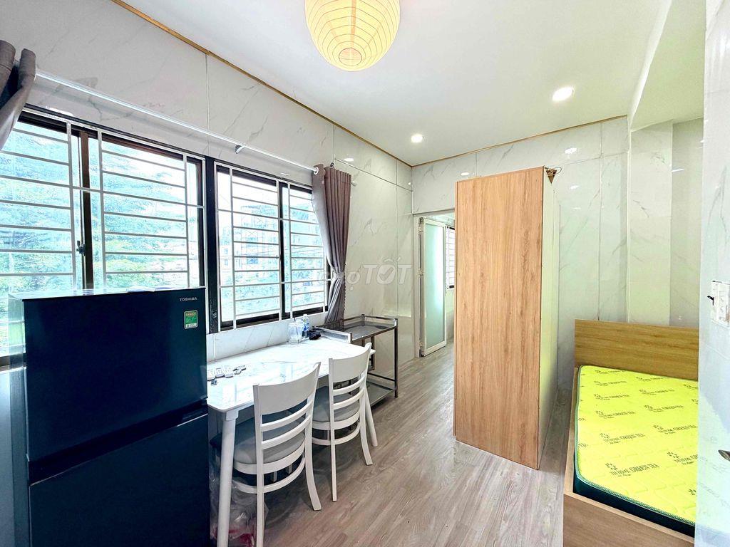 CHO THUÊ CĂN HỘ 2PN FULL NT GẦN SÂN BAY, BV 175