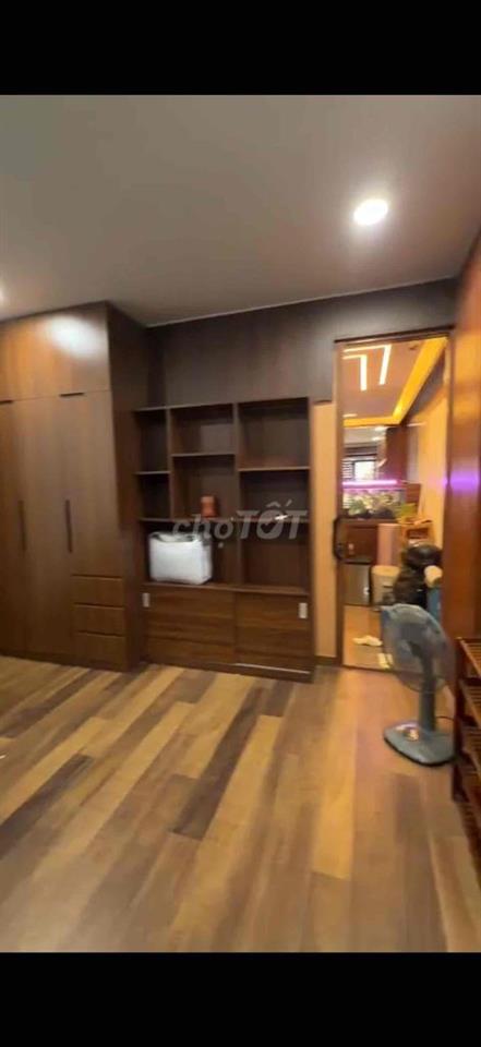 Cần sang lại HĐ căn hộ dịch vụ full nội thất