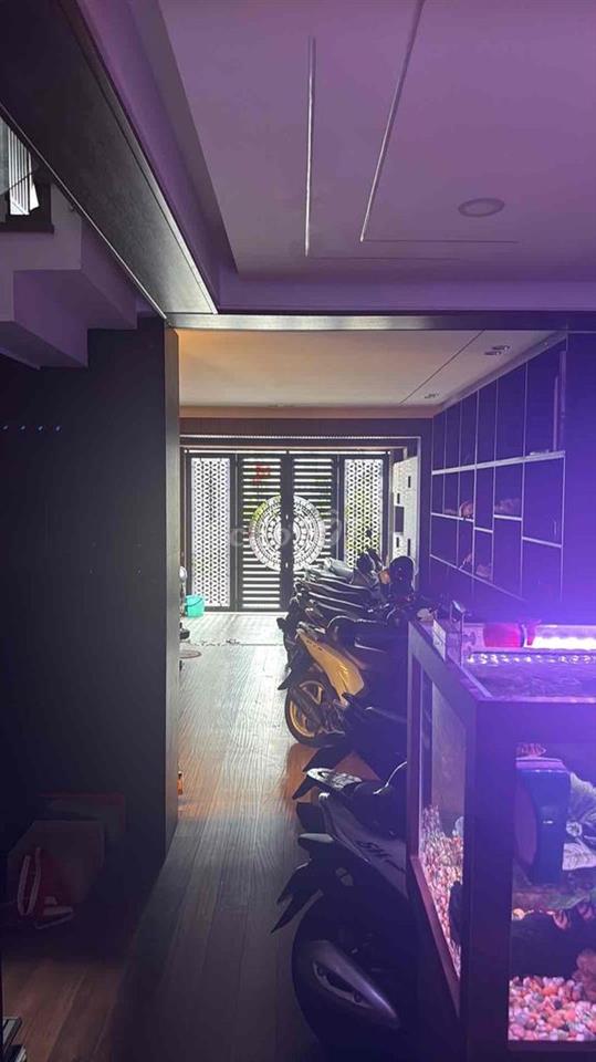 Cần sang lại HĐ căn hộ dịch vụ full nội thất