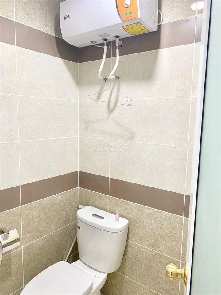 Chung cư Hà Đô, Nguyễn Văn Công, GV: 68m2, 2PN, ban công, NTCB, 12,5tr