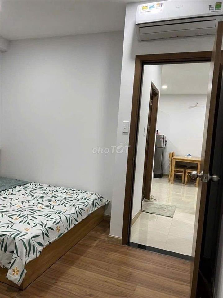 Chung cư Hà Đô, Nguyễn Văn Công, GV: 68m2, 2PN, ban công, NTCB, 12,5tr