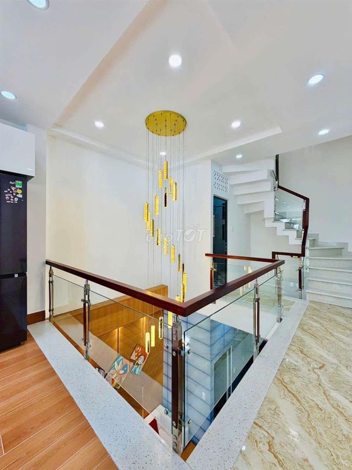 CHO THUÊ NHÀ HXH FULL NỘI THAT GARA OTO NGUYỄN VĂN KHỐI P8 GÒ VẤP
