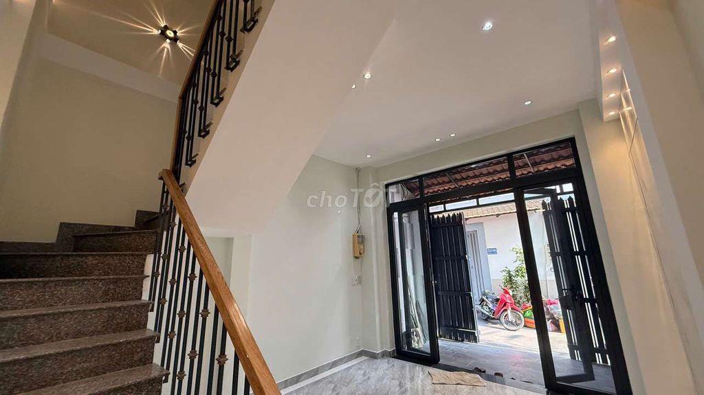 CHO THUÊ NHÀ HXH 4PN 3WC  NGUYỄN VĂN KHỐI P11 GÒ VẤP