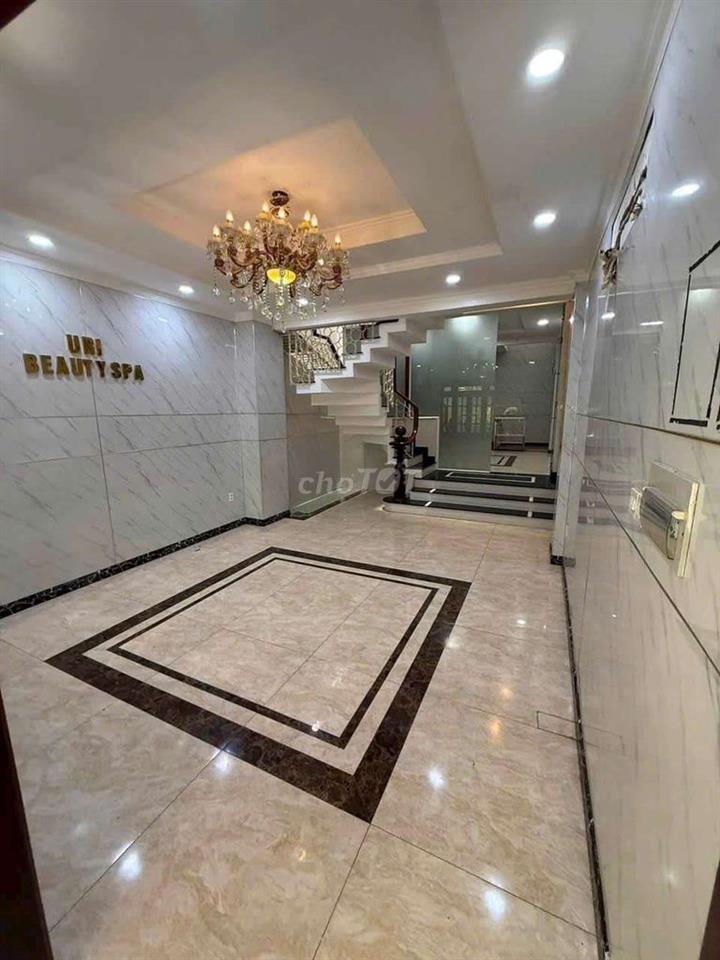 CHO THUÊ BIỆT THỰ CÓ HẦM XE 5PN 5WC PHẠM VĂN CHIÊU