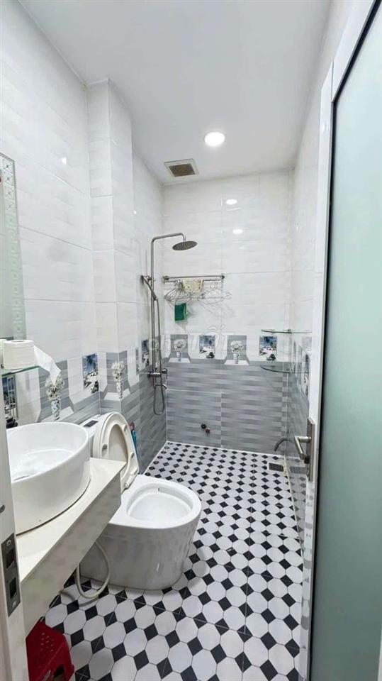 CHO THUÊ NHÀ FULL NỘI THẤT 5PN 5WC PHAN HUY ÍCH P12 GÒ VẤP
