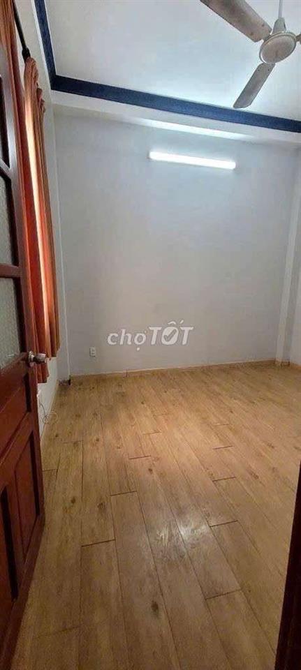 CHO THUÊ NHÀ HẺM XE TẢI THÔNG 2PN 2WC PHẠM BĂN BẠCH P12 GÒ VẤP