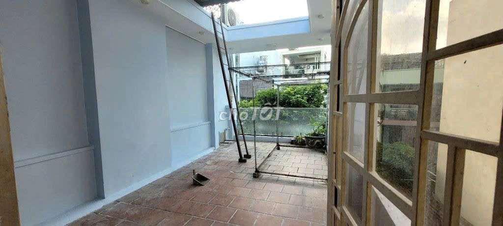 CHO THUÊ NHÀ HẺM XE TẢI THÔNG 2PN 2WC PHẠM BĂN BẠCH P12 GÒ VẤP