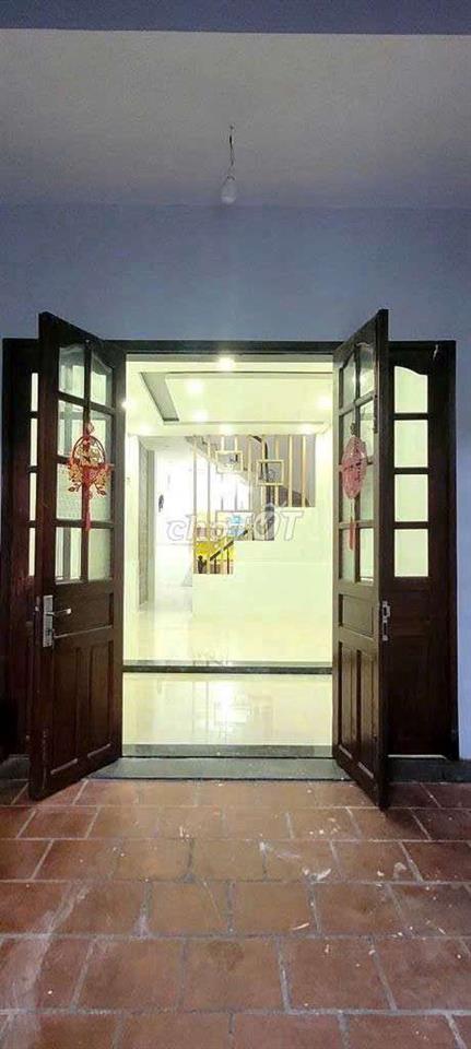 CHO THUÊ NHÀ HẺM XE TẢI THÔNG 2PN 2WC PHẠM BĂN BẠCH P12 GÒ VẤP