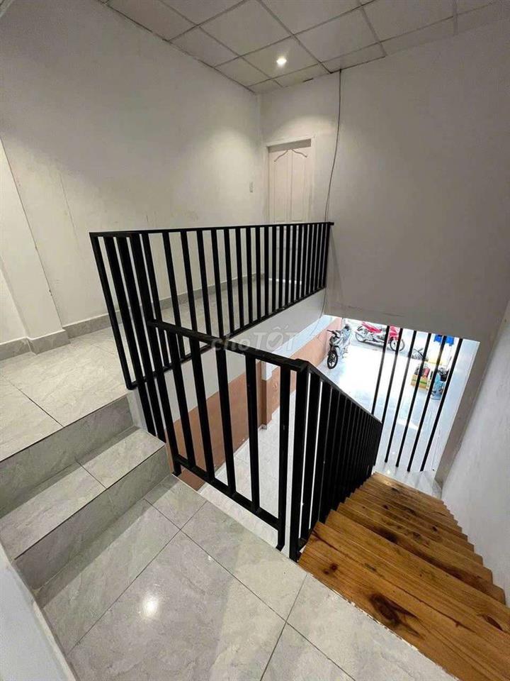 CHO THUÊ NHÀ HXH 2PN 2WC ĐƯỜNG SỐ 21 P8 GÒ VẤP