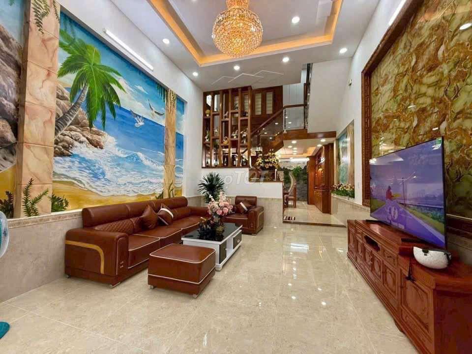 CHO THUÊ NHÀ FULL NỘI THẤT GARA OTO 5PN 6WC NGUYỄN TƯ GIẢN P12