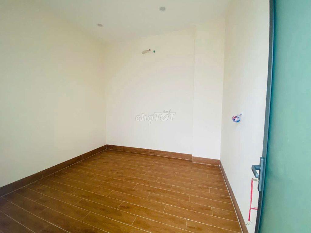CHO THUÊ NHÀ XE HƠI ĐẬU CỬA NGUYỄN VĂN DUNG P6 3PN 2WC