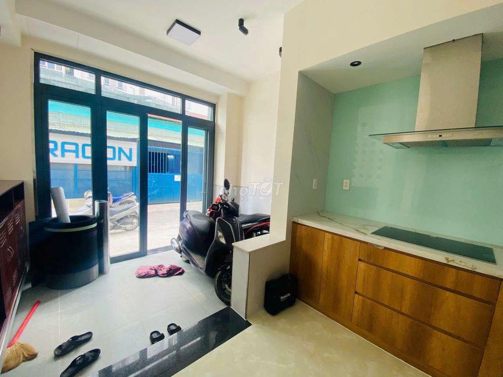 CHO THUÊ NHÀ XE HƠI ĐẬU CỬA NGUYỄN VĂN DUNG P6 3PN 2WC