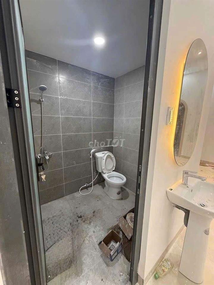 CHO THUÊ NHÀ HẺM XE TẢI THÔNG NHÀ MỚI XÂY PHẠM VĂN CHIÊU P9 GÒ VẤP