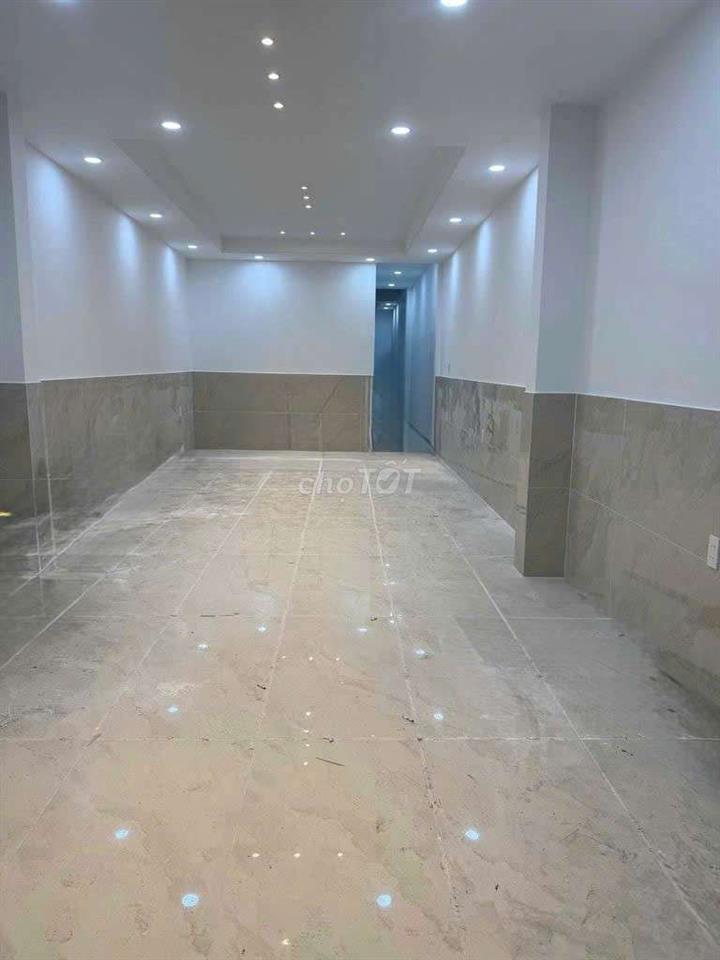 CHO THUÊ NHÀ HẺM XE TẢI THÔNG NHÀ MỚI XÂY PHẠM VĂN CHIÊU P9 GÒ VẤP