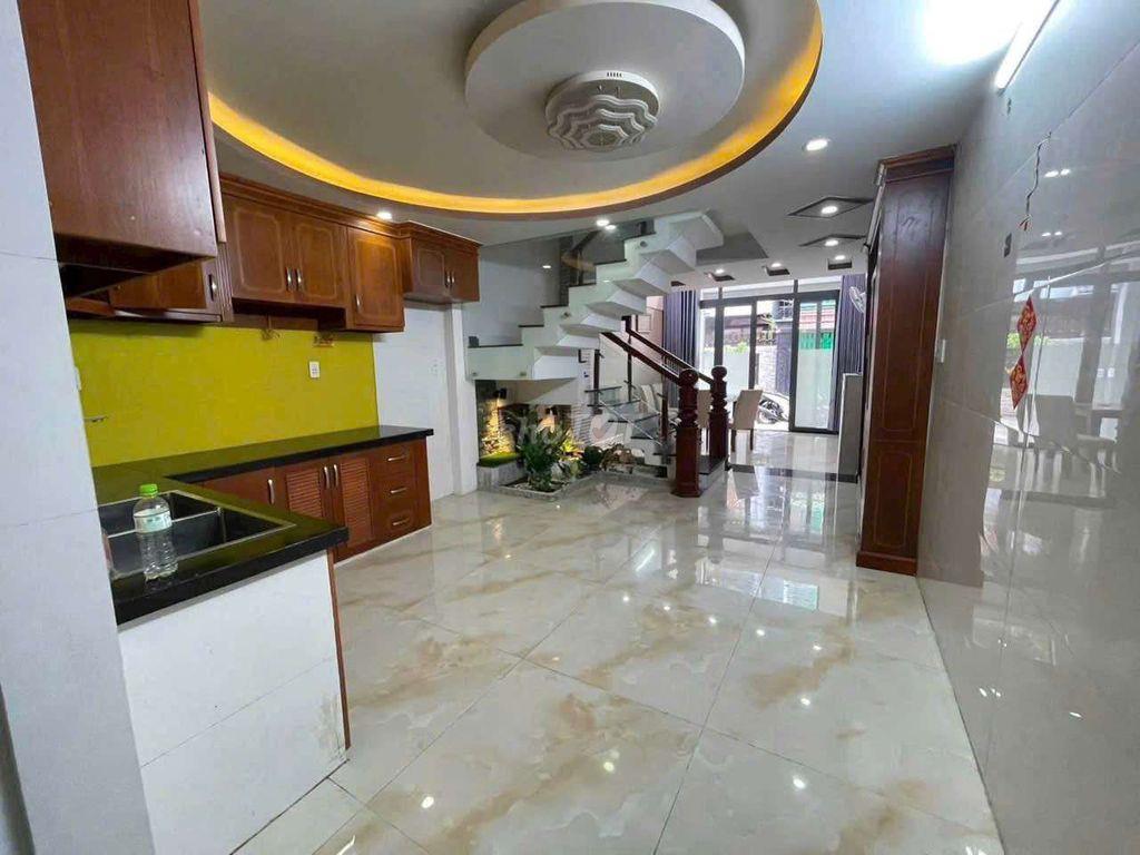 CHO THUÊ NHÀ HẺM XE TẢI THÔNG 4PN 6WC LÊ VĂN THỌ P9 GÒ VẤP