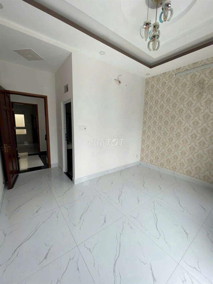CHO THUÊ NHÀ HẺM XE TẢI THÔNG 4PN 6WC LÊ VĂN THỌ P9 GÒ VẤP
