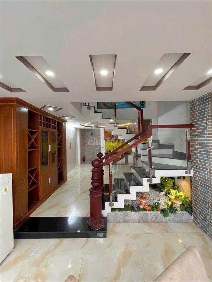 CHO THUÊ NHÀ HẺM XE TẢI THÔNG 4PN 6WC LÊ VĂN THỌ P9 GÒ VẤP