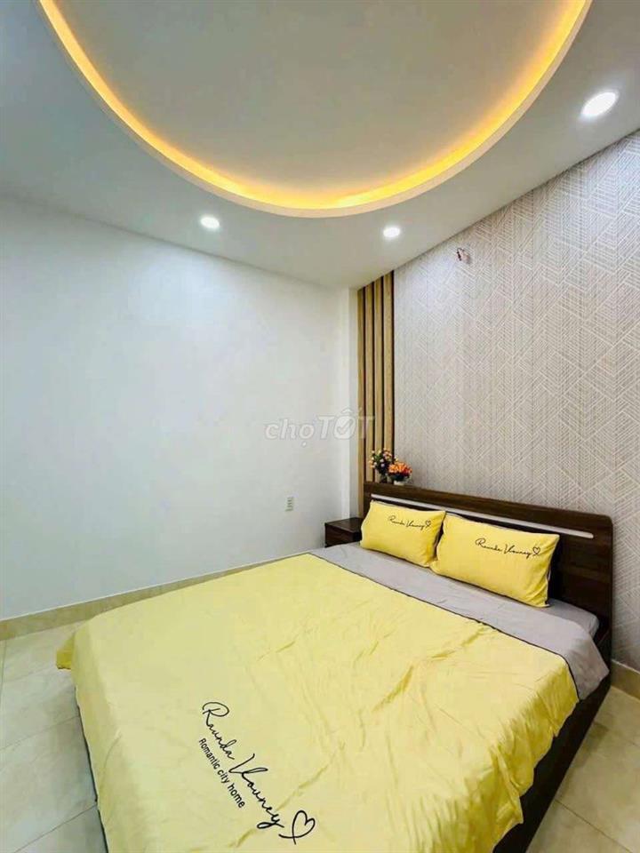 CHO THUÊ NHÀ FULL NỘI THẤT 5PN 3WC ĐS4 P16 GÒ VẤP