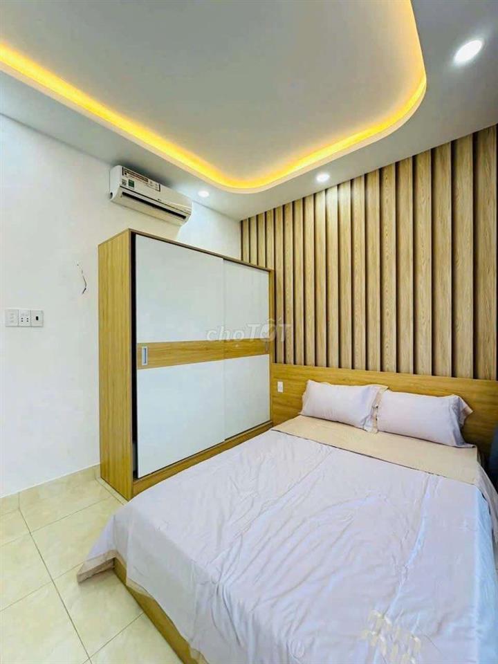 CHO THUÊ NHÀ FULL NỘI THẤT 5PN 3WC ĐS4 P16 GÒ VẤP