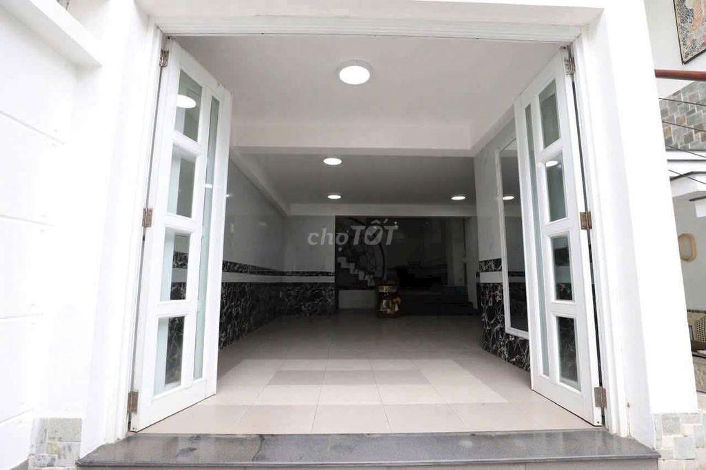 CHO THUÊ NHÀ DIỆN TÍCH KHỦNG HẺM XE TẢI LÊ ĐỨC THỌ P6 GÒ VẤP