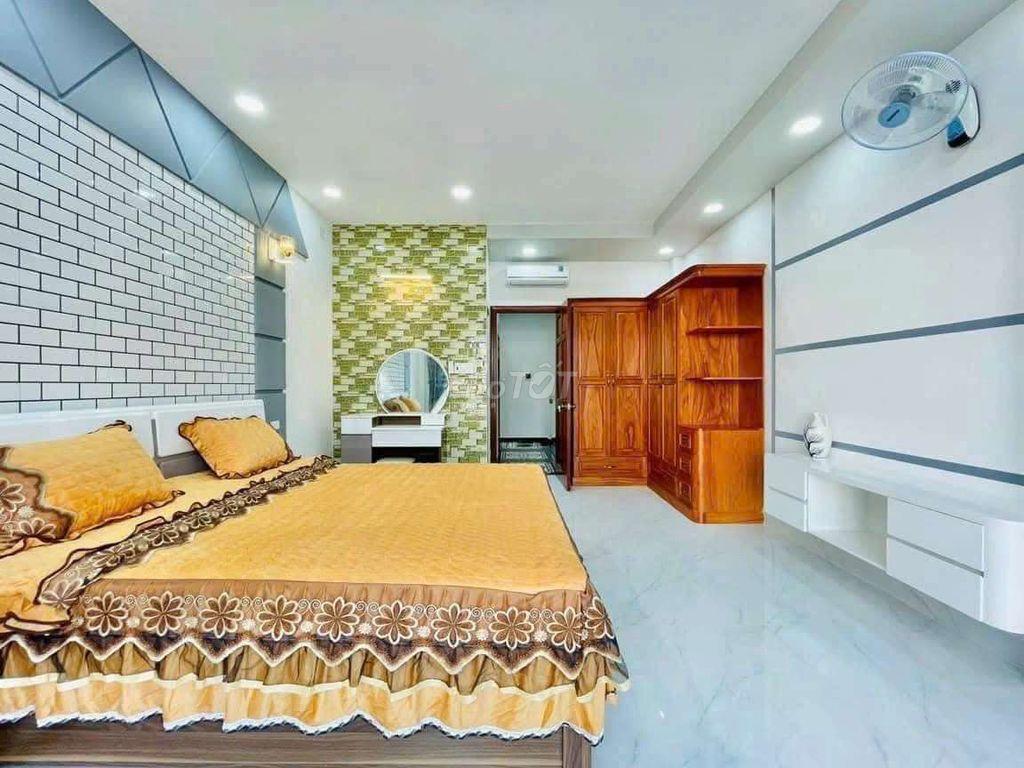 CHO THUÊ NHÀ FULL NỘI THẤT CÓ THANG MÁY 4PN 5WC MẲ TIỀN P11 GÒ VẤP