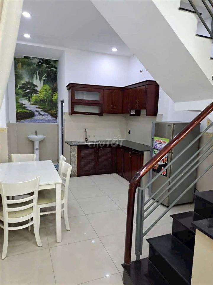 CHO THUÊ NHÀ FULL NỘI THẤT 2PN 2WC HẺM 49 DS51 P14 GÒ VẤP