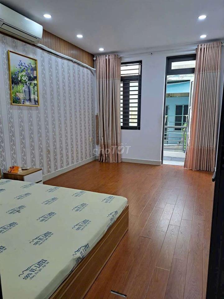 CHO THUÊ NHÀ FULL NỘI THẤT 2PN 2WC HẺM 49 DS51 P14 GÒ VẤP
