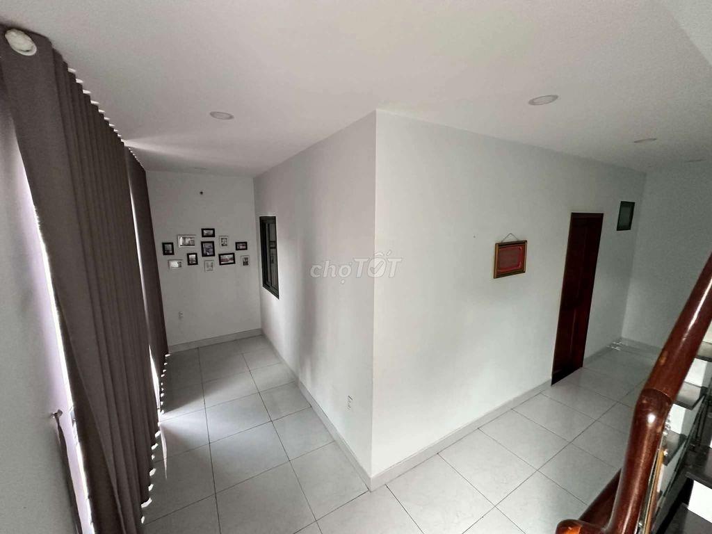 CHO THUÊ NHÀ FULL NỘI THẤT 2PN 3WC DS8 P11 GÒ VẤP