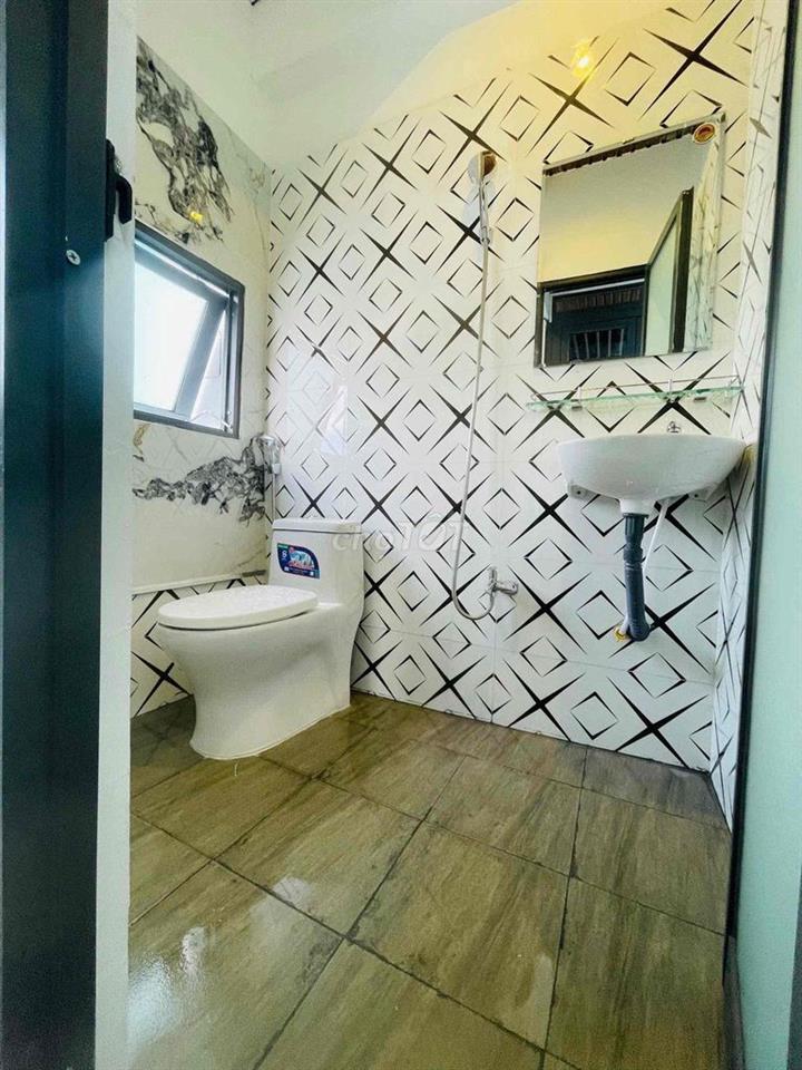 Phòng mới tân trang cần cho thuê kv Gò vấp gần trường đh
